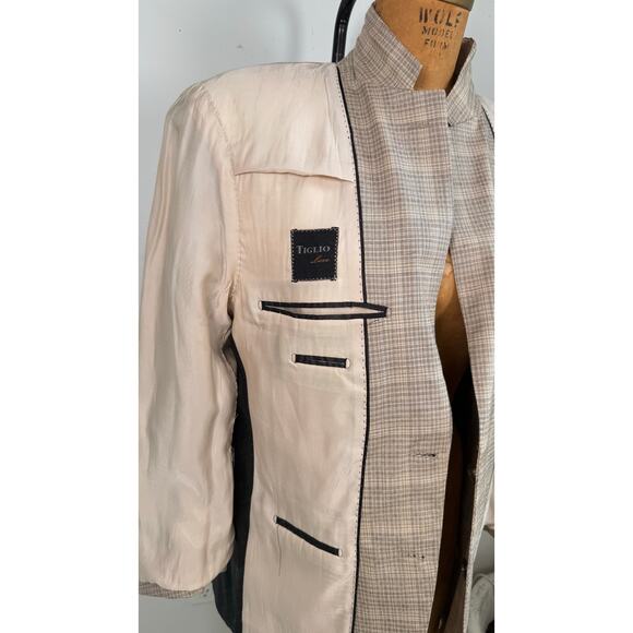Tiglio Luxe Wool Silk Blazer | Beige Plaid Sport Coat for Men | Italian Tailored - Picture 8 of 10
